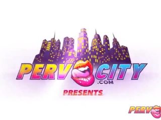 Pervcity trys sluts čiulpimas apie vienas velenas